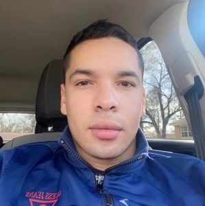 Meet your Posher, Roberto